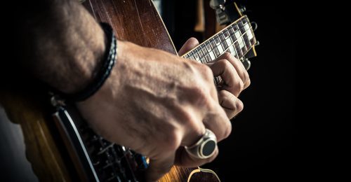 Great Sitting Posture For Guitar Playing Great Sitting Posture For Guitar Playing
